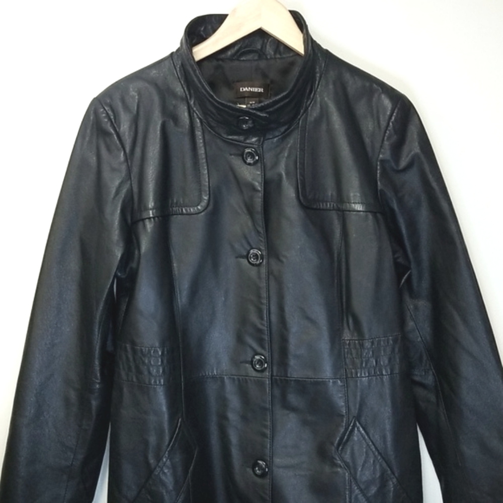 Danier Leather Car Coat - Picture 4 of 15